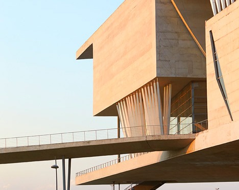 Christian De Portzamparc’s Cidade Das Artes Adds Curving Concrete Fins To The Rio Skyline by Top Creative Tips