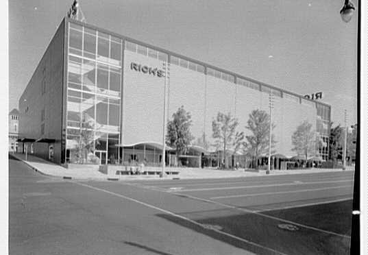 Monochromes: Look About A Grand Knoxville Division Store In 1955 by Top Creative Tips